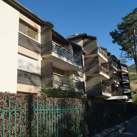 T2 à Avec Terrasse Pour 4 Personnes - Fr-1-165a-99 *